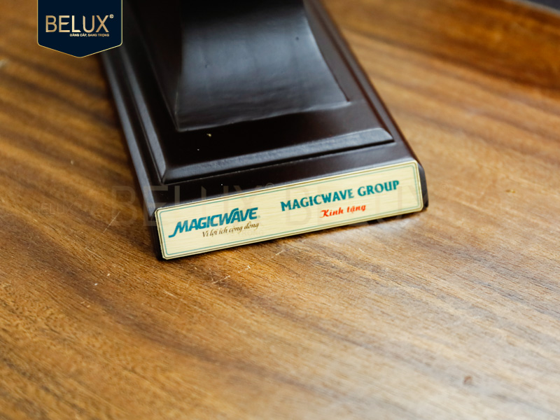 Lô 120 tượng Thánh Gióng Magicwave Group cao 21cm bằng đồng thiết kế theo yêu cầu